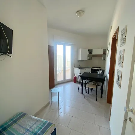 Life Apartment *